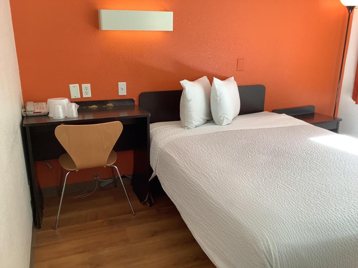 Carlsbad Village Inn Kültér fotó