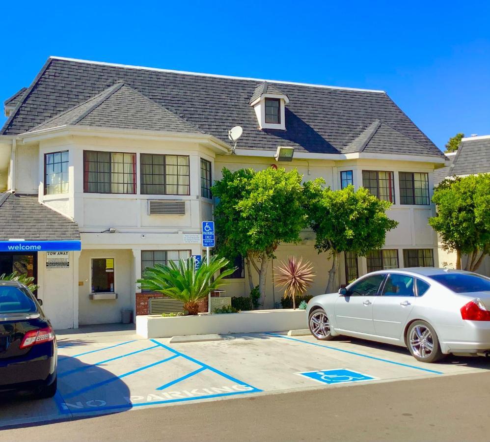 Carlsbad Village Inn Kültér fotó